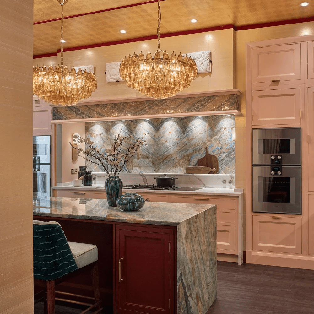 LOREDAN Linear Chandelier by Lampadom - angle view