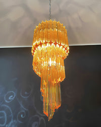 DOGARESSA Chandelier by Lampadom - scale reference