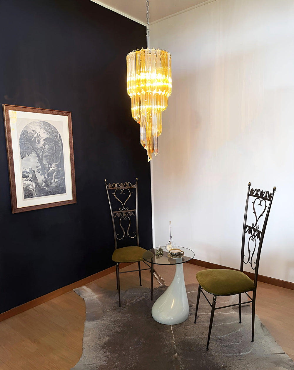 DOGARESSA Chandelier by Lampadom - side view
