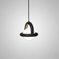 BALLOON Pendant by Lampadom - scale reference