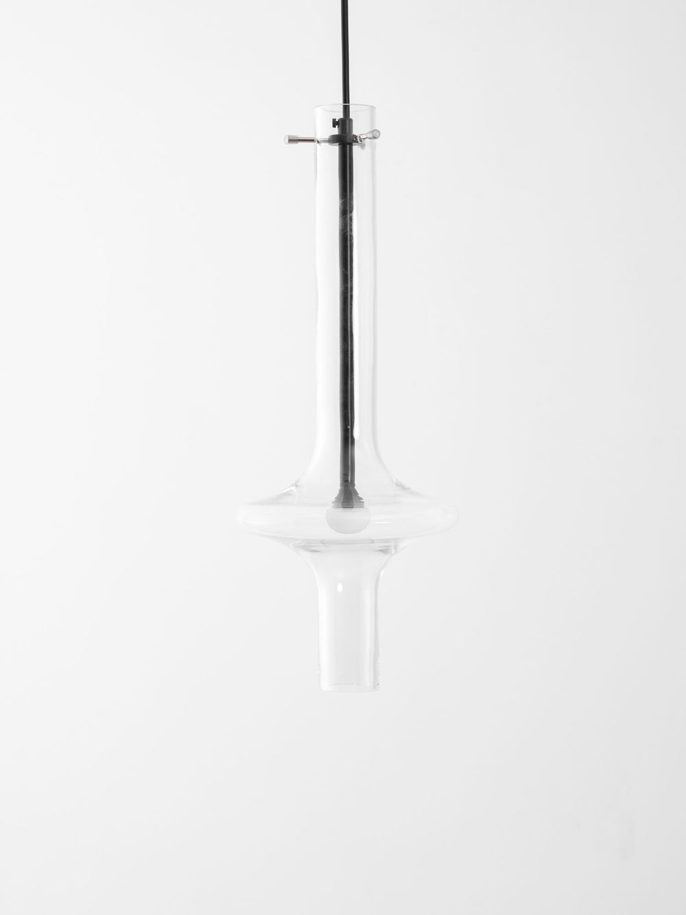 Wonder Pendant by Lampadom - scale reference