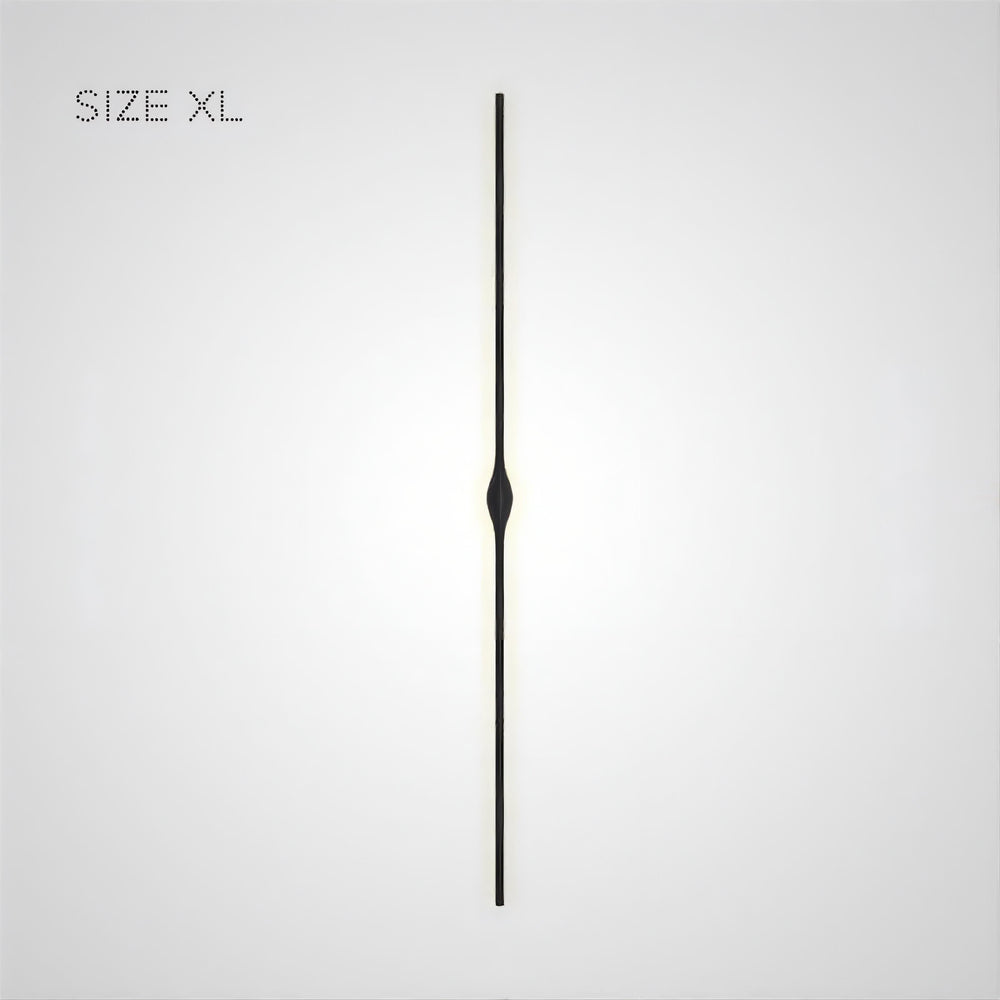 AGGI Wall Light by Lampadom - scale reference