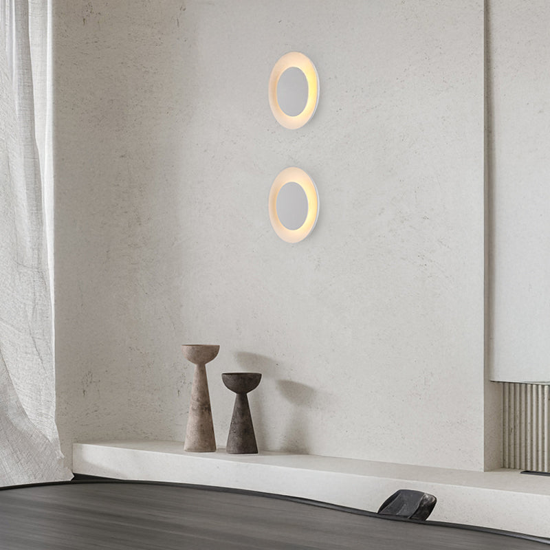 AIS Wall Light by Lampadom - close-up