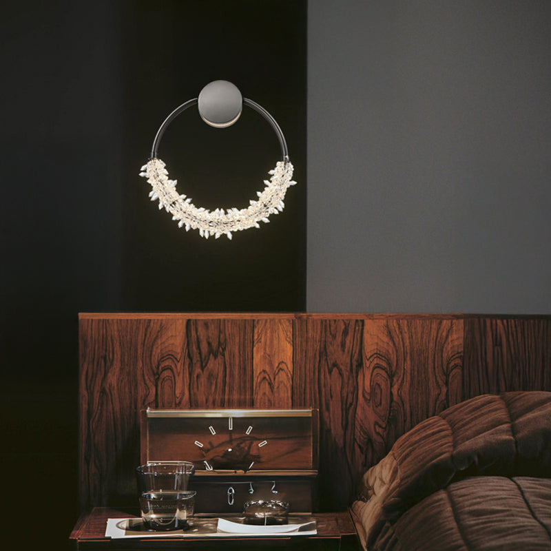 ALIANA Pendant by Lampadom - close-up