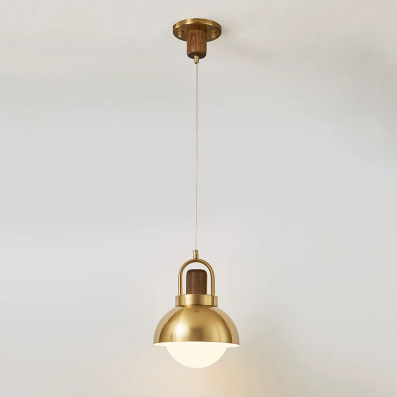 ALISON GOLD Pendant by Lampadom - ambient shot