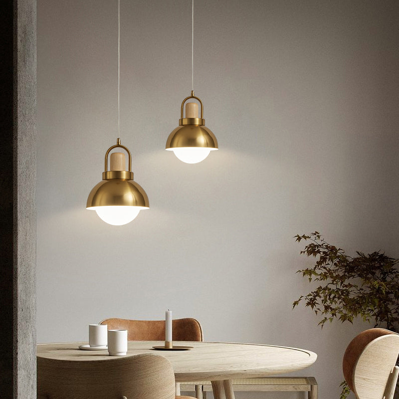 ALISON GOLD Pendant by Lampadom - detail view