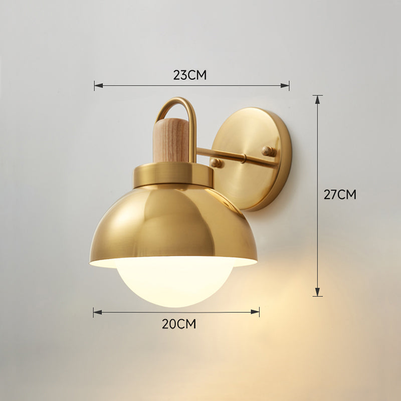 ALISON GOLD Wall Light by Lampadom - close-up