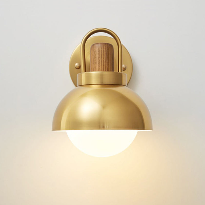 ALISON GOLD Wall Light by Lampadom - angle view