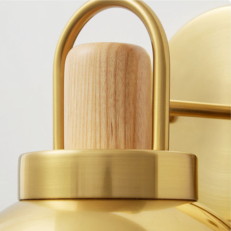 ALISON GOLD Wall Light by Lampadom - scale reference