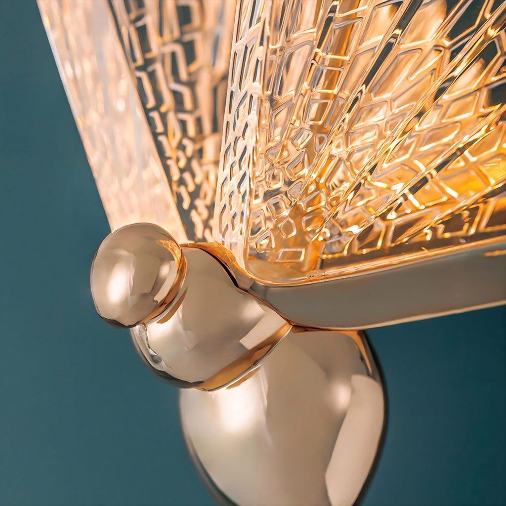 AMELIS Pendant by Lampadom - ambient shot