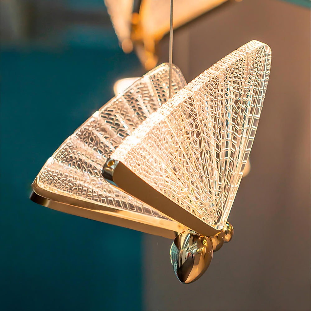 AMELIS Pendant by Lampadom - angle view