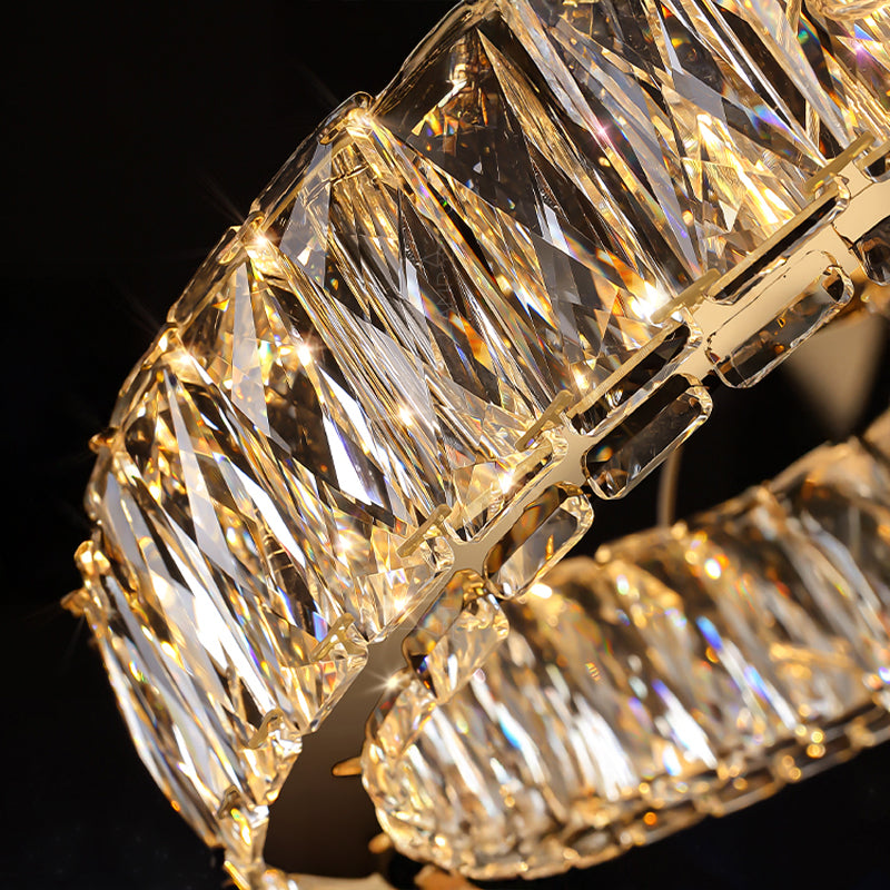 BERTOLDA B Linear Chandelier by Lampadom - side view