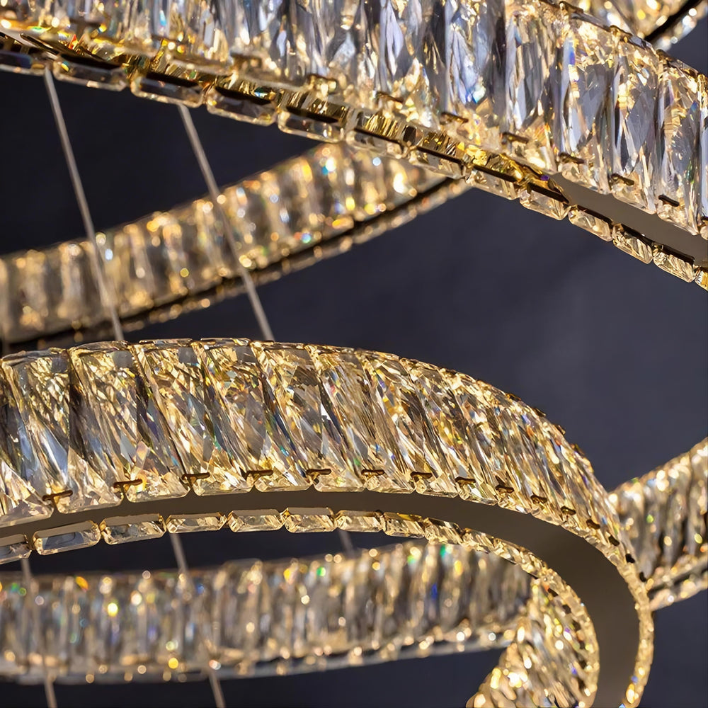 BERTOLDA B Ring Chandelier by Lampadom - close-up