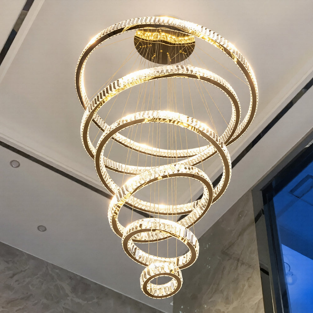 BERTOLDA CAS Ring Chandelier by Lampadom - scale reference