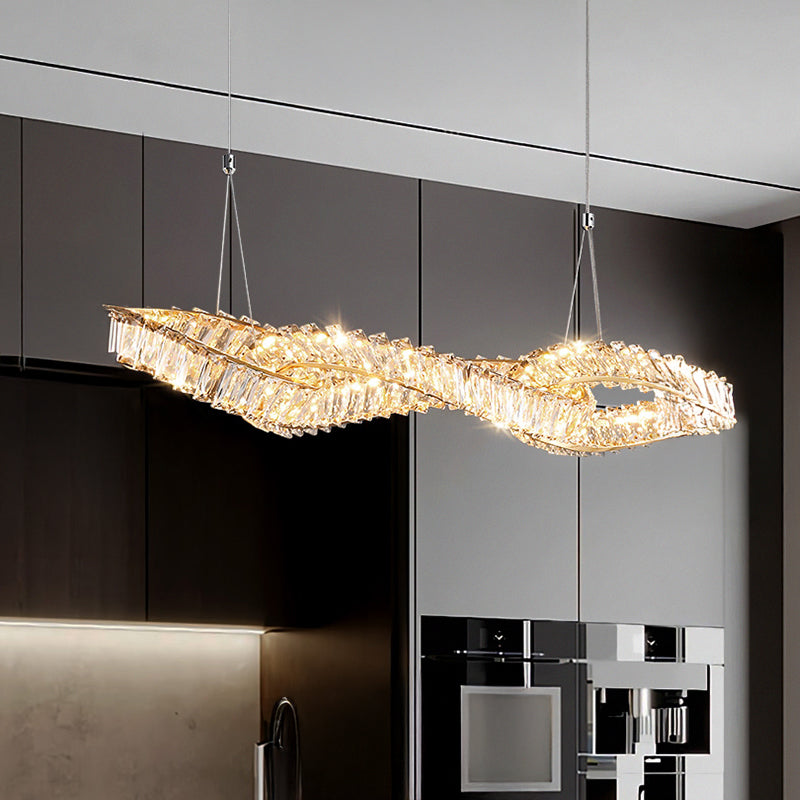 BERTOLDA D Linear Chandelier