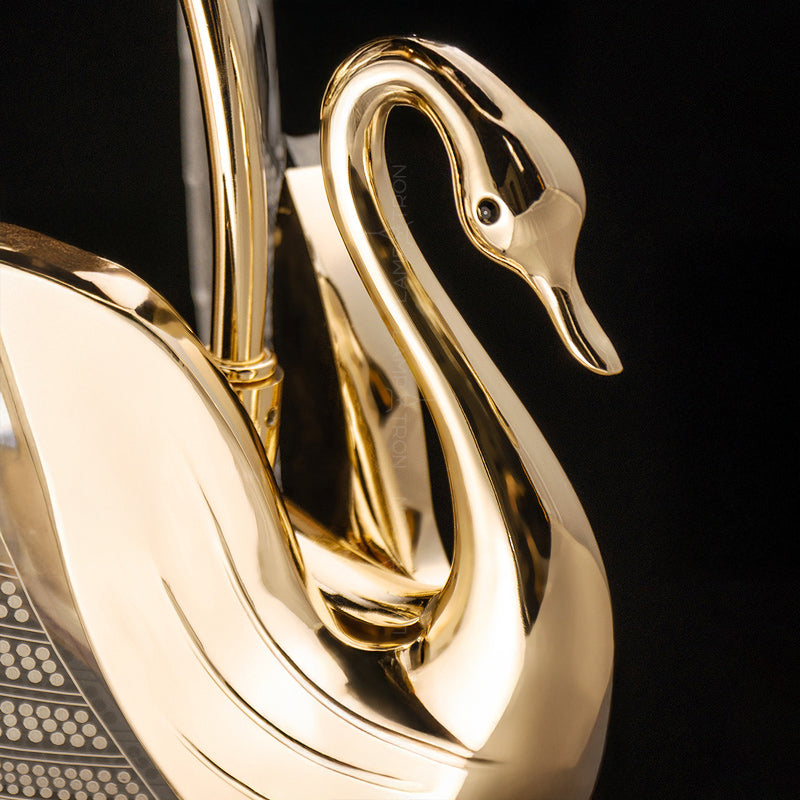 BIRDIE Pendant by Lampadom - close-up