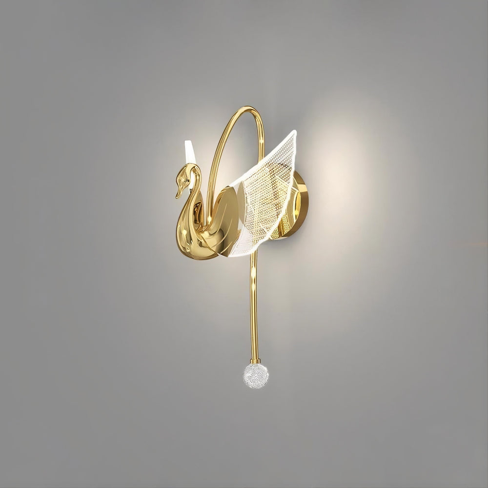 BIRDIE Wall Light by Lampadom - detail view