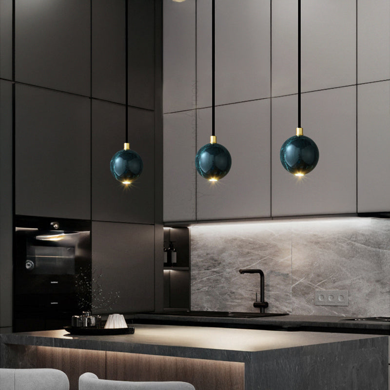 BONN Pendant by Lampadom - close-up