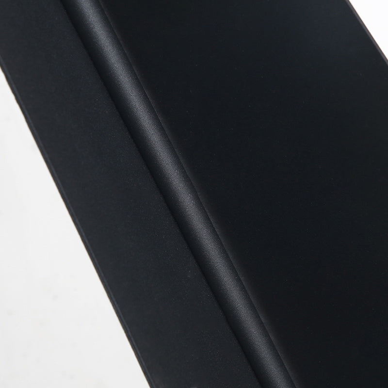 BOOST Floor Lamp