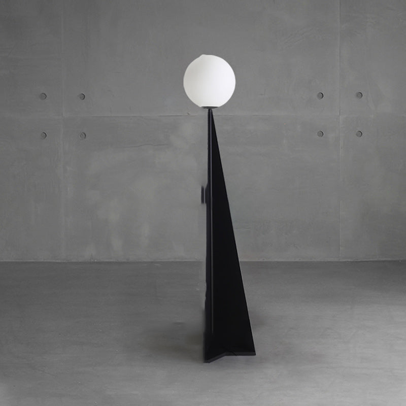 BOOST Floor Lamp