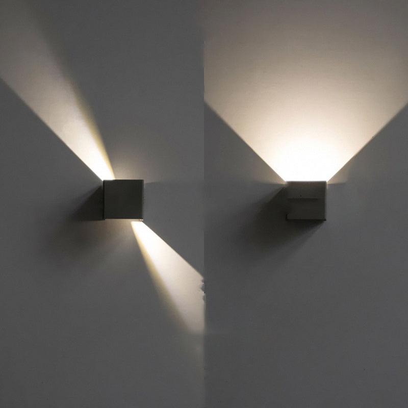BURG Wall Light by Lampadom - side view