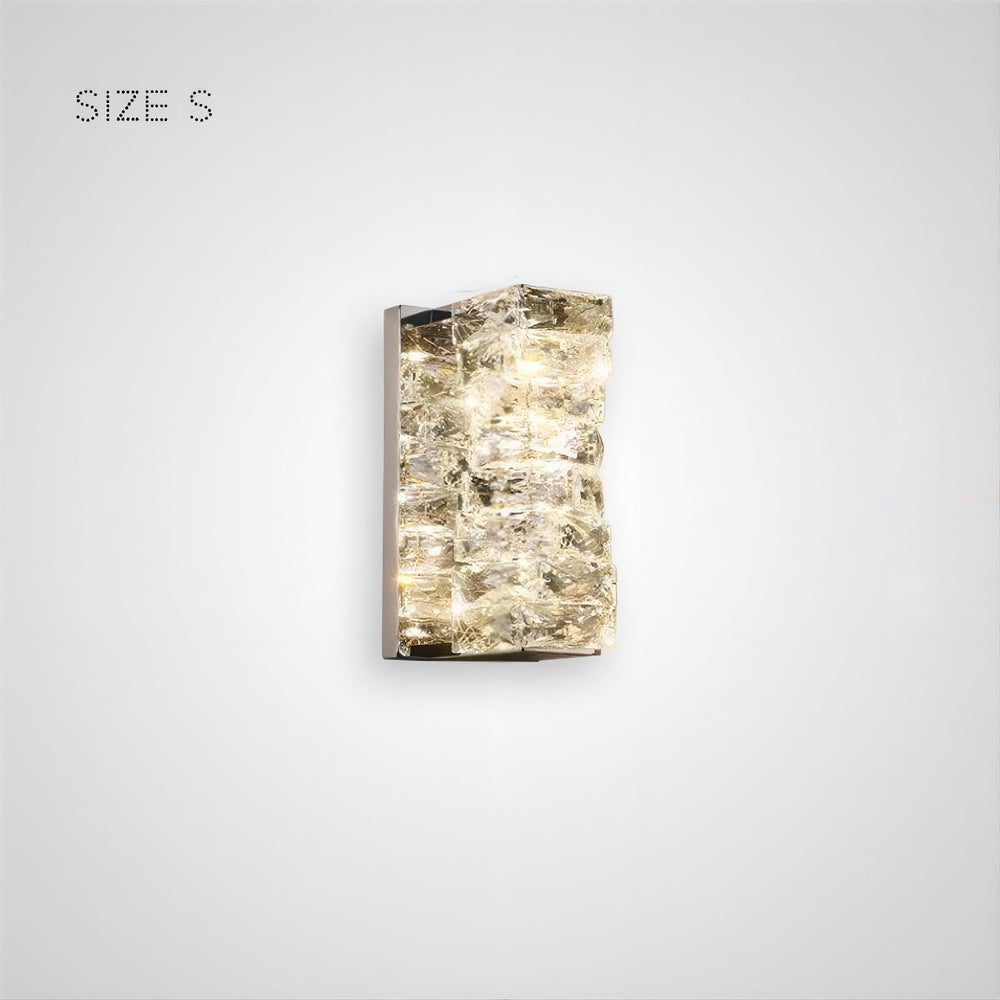 CARE Wall Light