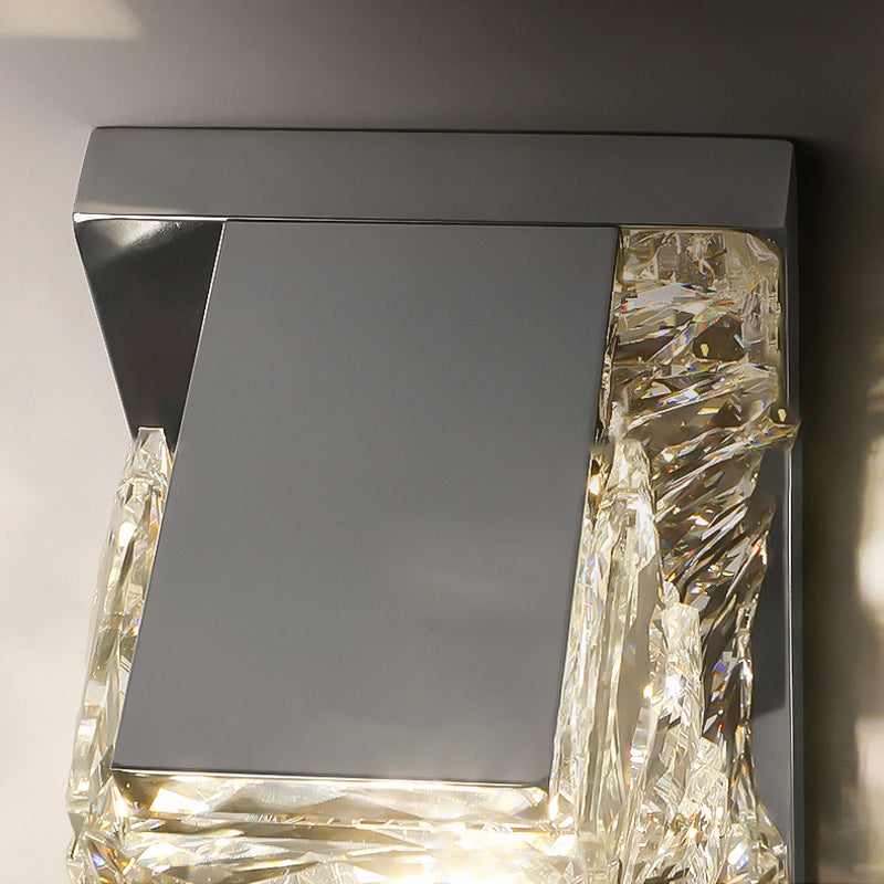 CARE Wall Light