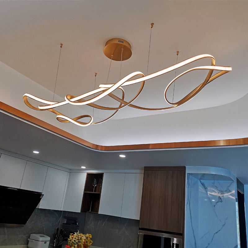 CARSTEN Linear Chandelier by Lampadom - detail view