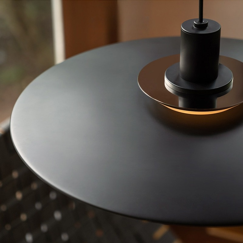 COSIMO Pendant by Lampadom - side view