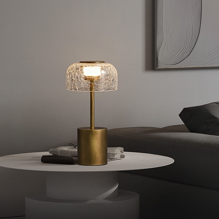CRISPIN Table Lamp by Lampadom - detail view