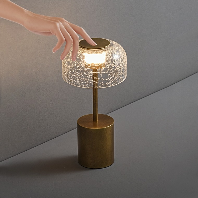 CRISPIN Table Lamp by Lampadom - close-up