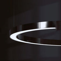 CRUISE BLACK Ring Chandelier by Lampadom - close-up