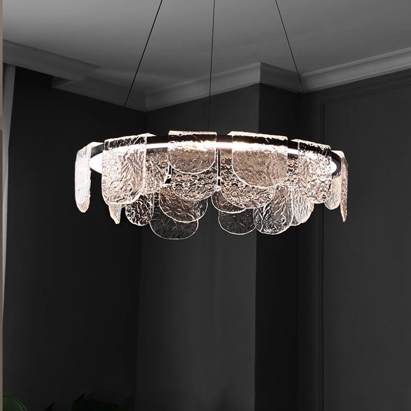 DALI Chandelier by Lampadom - side view