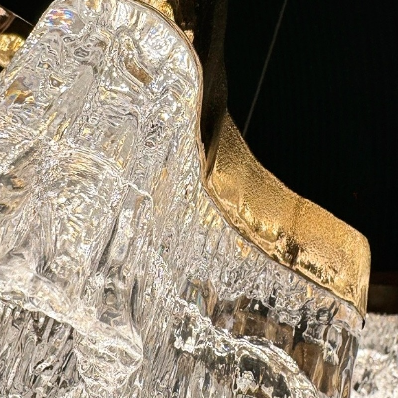 DARREN RING Chandelier by Lampadom - scale reference