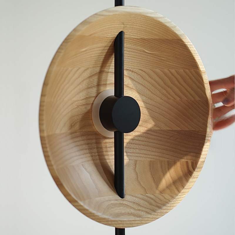 DELANO WOOD Floor Lamp by Lampadom - angle view