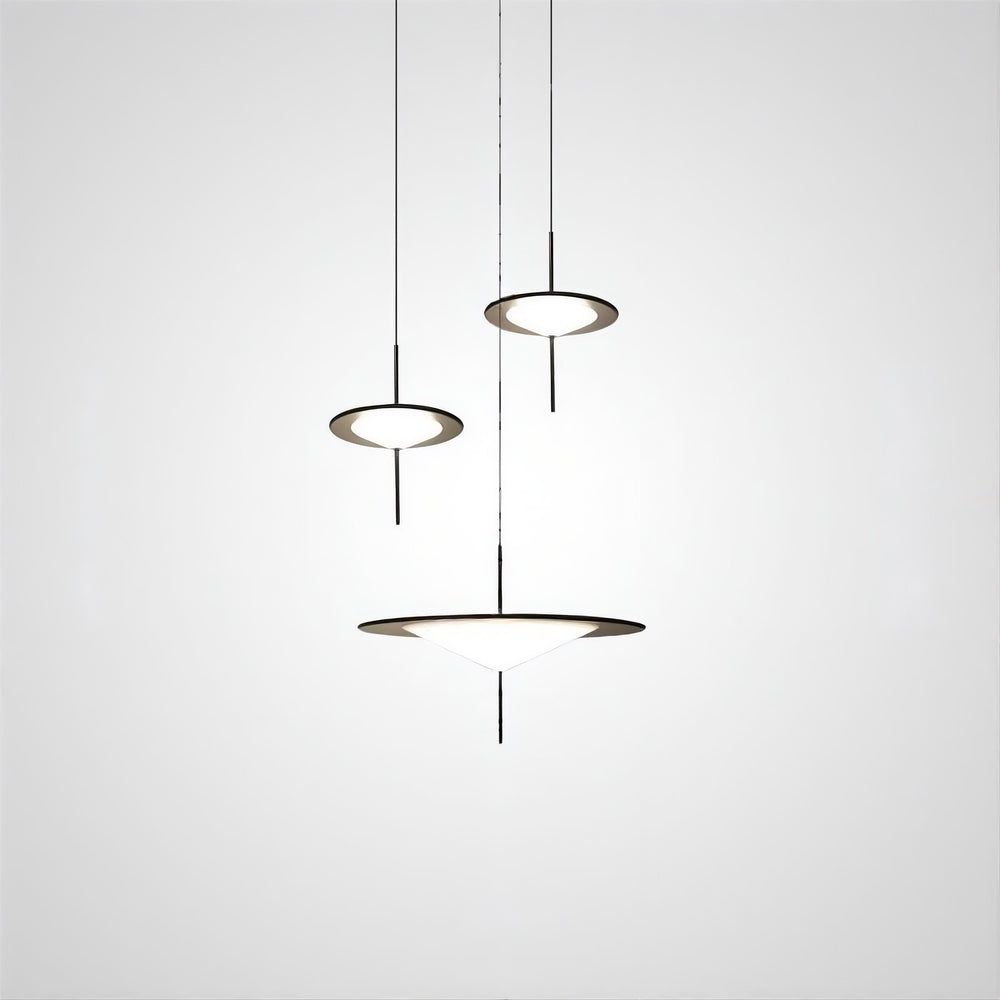 FILL Pendant by Lampadom - close-up
