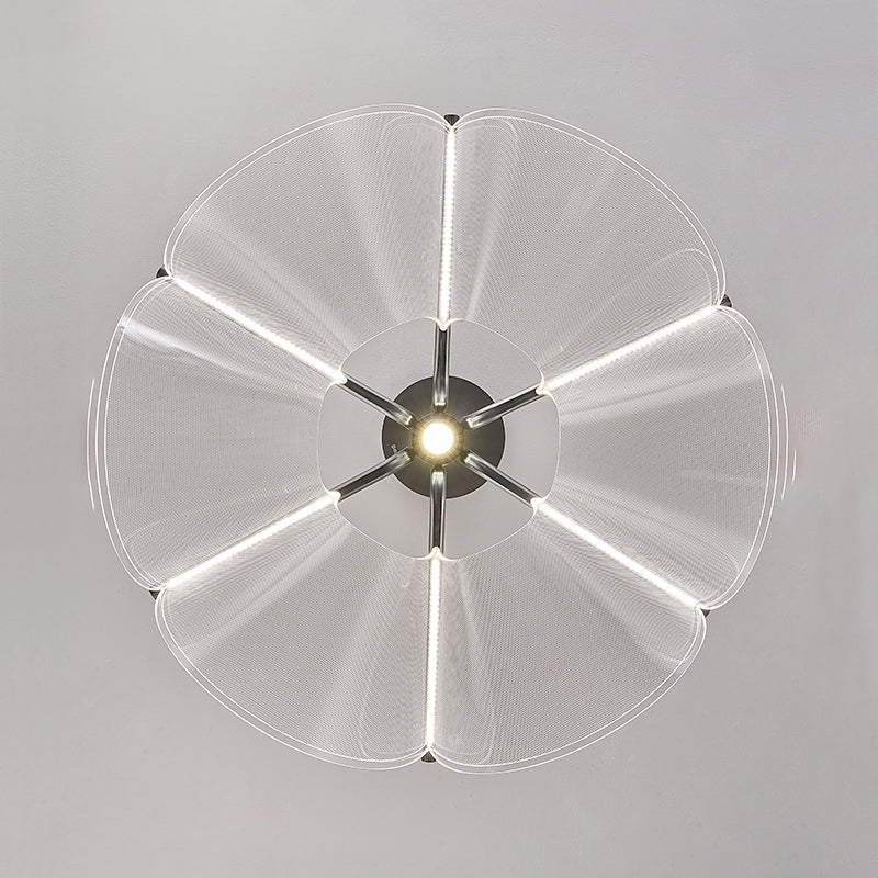 MATTY Chandelier Chandelier in Acrylic by Lampadom - room setting