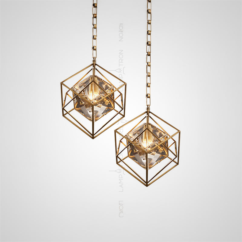 QUIRINA Pendant