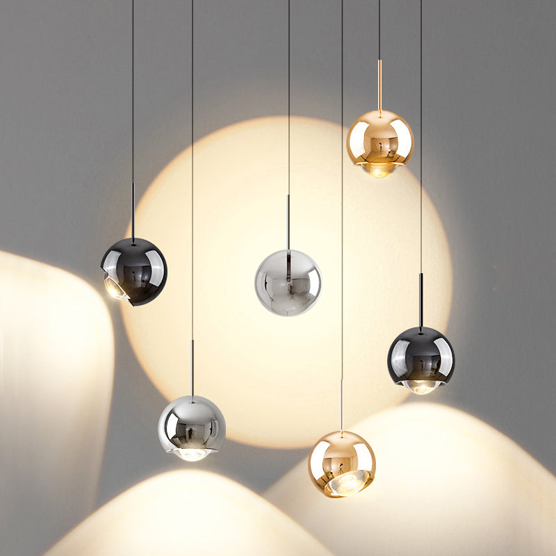 TAVE Pendant by Lampadom - side view