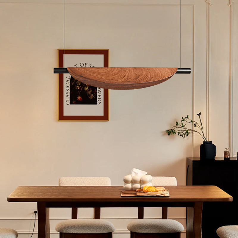 VAAGE Linear Chandelier by Lampadom - close-up