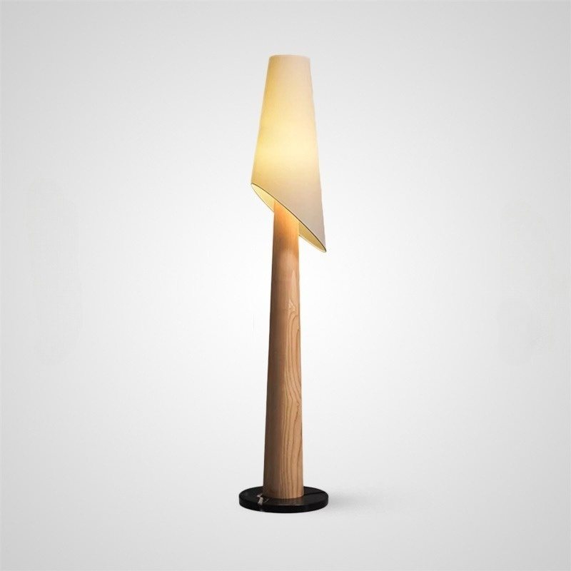 VALE Floor Lamp