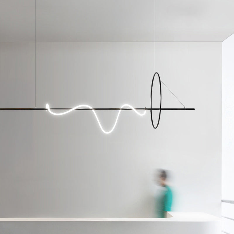 DRESDEN Linear Chandelier by Lampadom - detail view