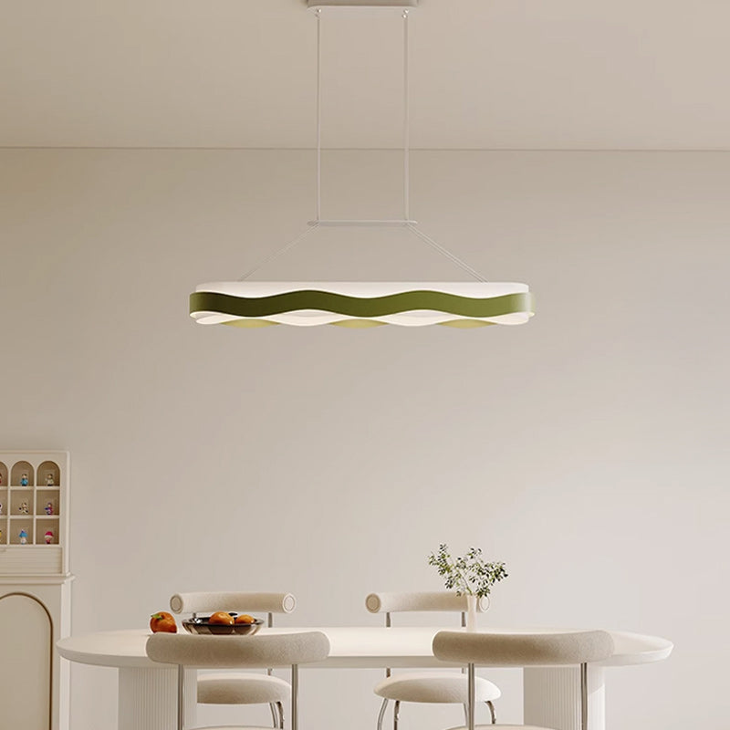 FINIAN Linear Chandelier by Lampadom - close-up