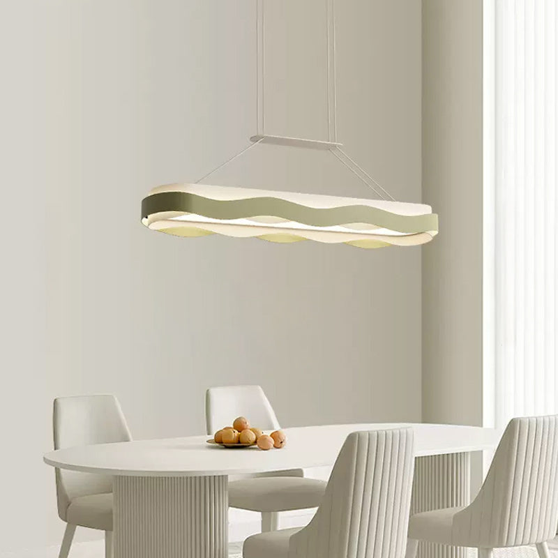 FINIAN Linear Chandelier by Lampadom - detail view