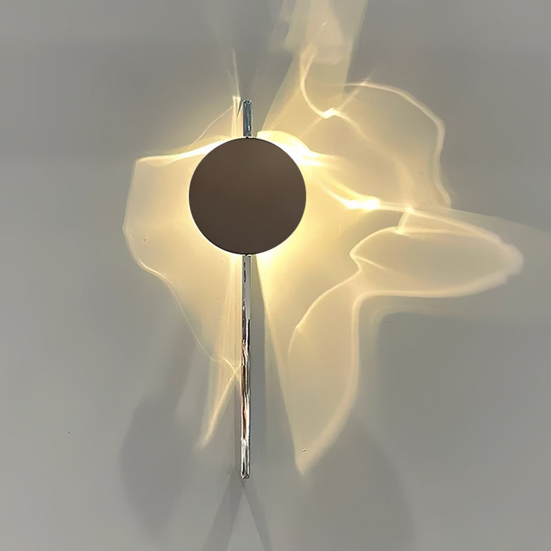 FRIPPE Wall Light by Lampadom - close-up