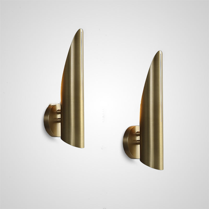 GERD S. Wall Light by Lampadom - scale reference