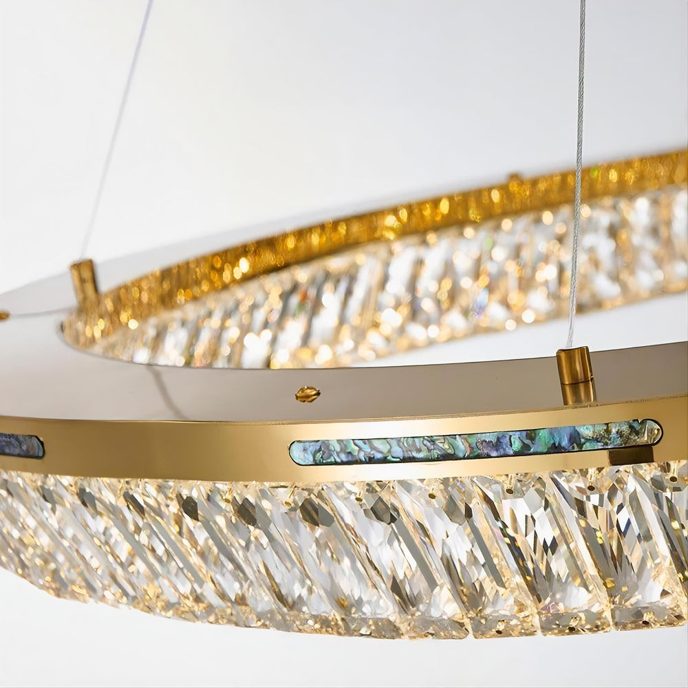 GERTRUDA Linear Chandelier