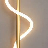 GLORIFY LUX Wall Light by Lampadom - scale reference