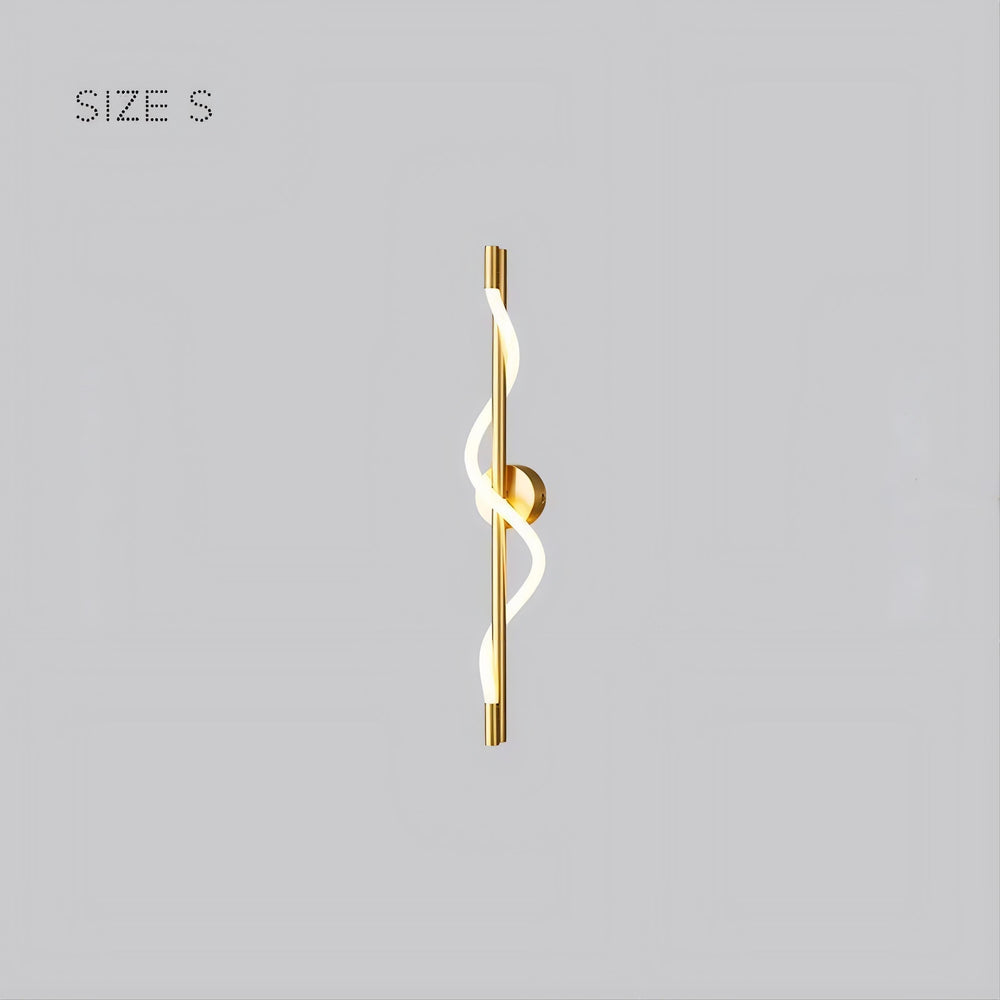 GLORIFY LUX Wall Light by Lampadom - angle view