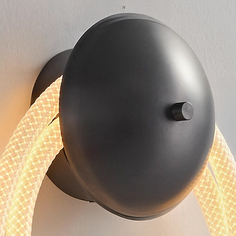GLORIFY OPTIC LOOP Wall Light by Lampadom - angle view
